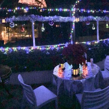 Centro San Anton Διαμέρισμα